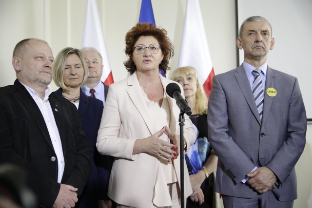 W czwartek o godz. 10 na wniosek Związku Nauczycielstwa Polskiego została zwołana kolejna już Rada Dialogu Społecznego. W negocjacjach ponownie udział biorą przedstawiciele ZNP, FZZ i rządu. Czy tym razem strony dojdą do porozumienia?