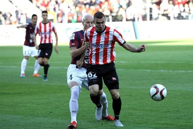 Transmisja na żywo z sobotniego spotkania Pogoń Szczecin - Cracovia w CANAL+ Sport