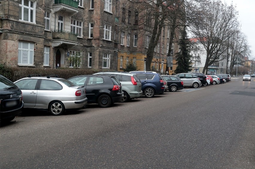 Wypięknieją ulice w centrum Szczecina. Ale mieszkańcy mają jeden kłopot. Chodzi o miejsca parkingowe 