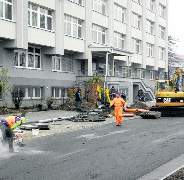 Nowy łącznik jest już praktycznie gotowy. Miał on być otwarty jeszcze przed wyborami, ale robotnicy napotkali na problemy