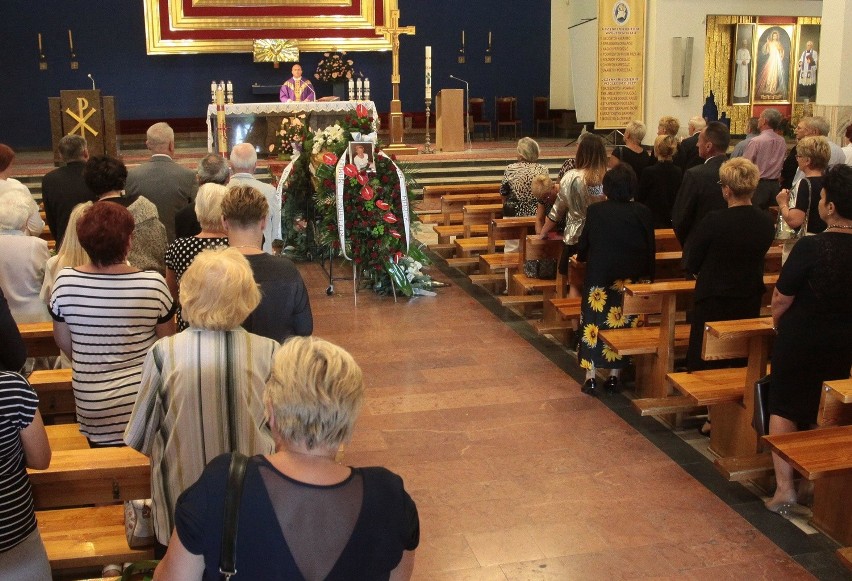 Pogrzeb Zofii Dziedzic z Radomia. Żegnało ją liczne grono...