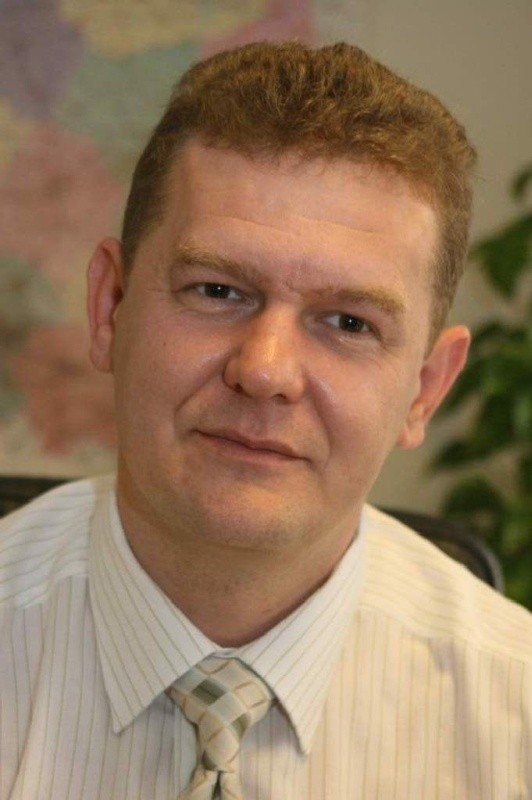 Naszym ekspertem od spraw emerytalnych jest Paweł Kaleta - wicedyrektor Zakładu Ubezpieczeń w Kielcach, zajmujacy się sprawami świadczeń emerytalno - rentowych.