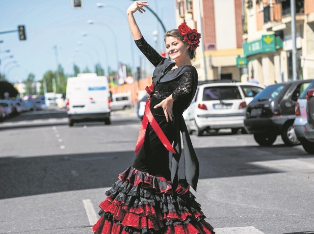 Uczniowie drzewniaka mieli już praktyki w Hiszpanii, m.in. w firmie szyjącej suknie flamenco.