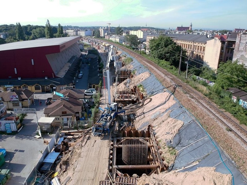 Kolejarze budują. Centrum Krakowa zmienia się nie do poznania