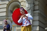 Tajlandzkie parasolki, żywiecki hajduk i słowackie gajdy na Święcie Dzieci Gór [ZDJĘCIA]