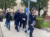Nożownik spod Wrocławia trafi do zamkniętego zakładu psychiatrycznego? Prokuratura złożyła wniosek