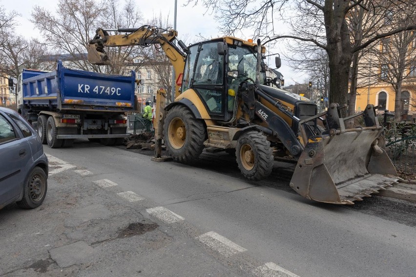 Kraków. Liczba remontowanych dróg będzie zależała od cen i dostępnych środków