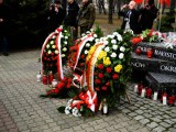 Narodowy Dzień Pamięci Żołnierzy Wyklętych. Złożenie wieńców pod pomnikiem Armii Krajowej (zdjęcia, wideo)