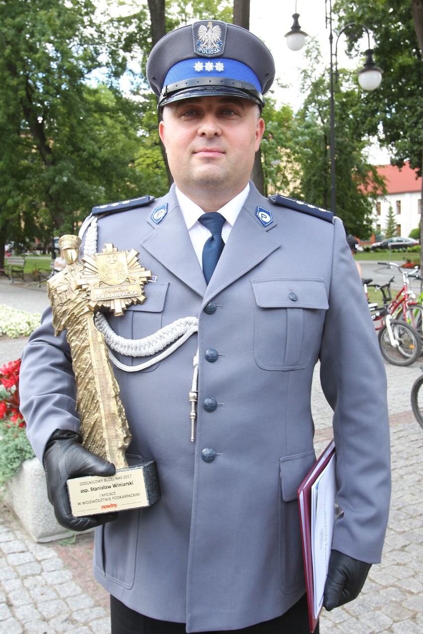 Stanisław Winiarski, zwycięzca plebiscytu służy w policji 11...