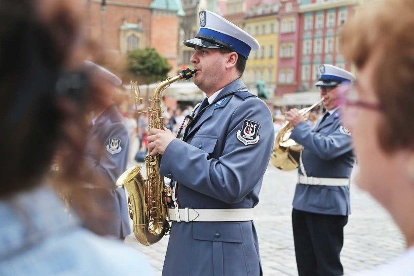 Policyjne orkiestry z Polski i Niemiec koncertowały na Rynku