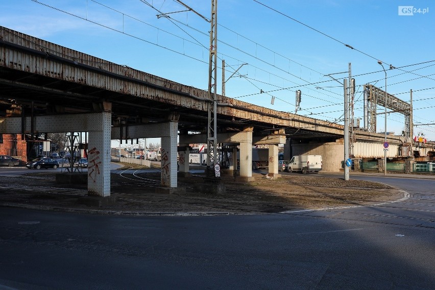 Wiadukt przy skrzyżowaniu ulic Kolumba, Nowej i Nabrzeża...