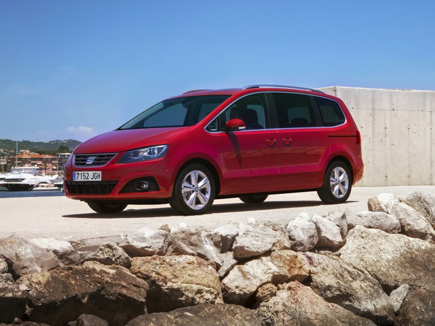 Seat Alhambra - zwycięzca w kategorii duże vany. Liczba...