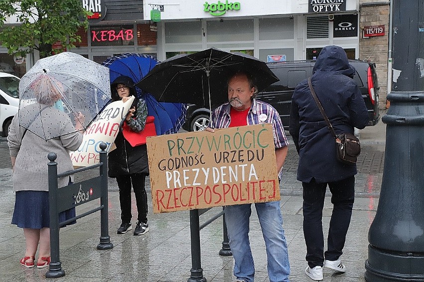 Premier Morawiecki w Łodzi zabiegał o poparcie dla Andrzeja...