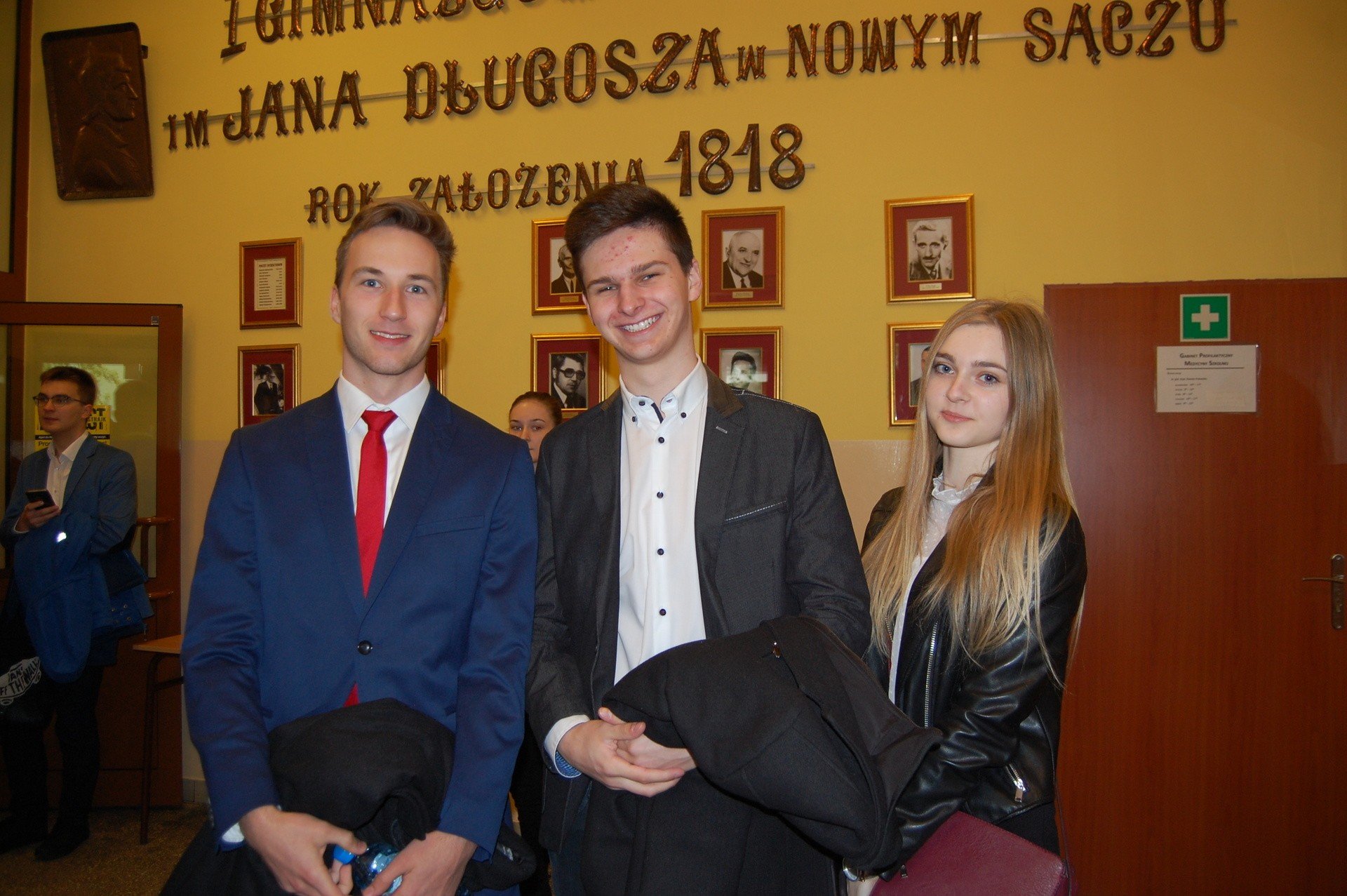 Nowy Sącz. Pierwszy dzień matur. Uczniowie z I Liceum