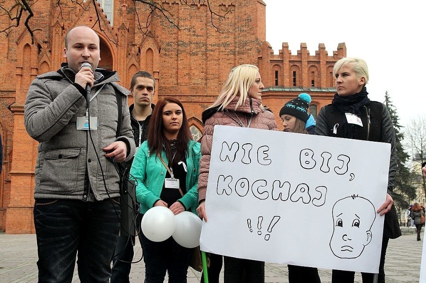 Marsz przeciw przemocy we Włocławku