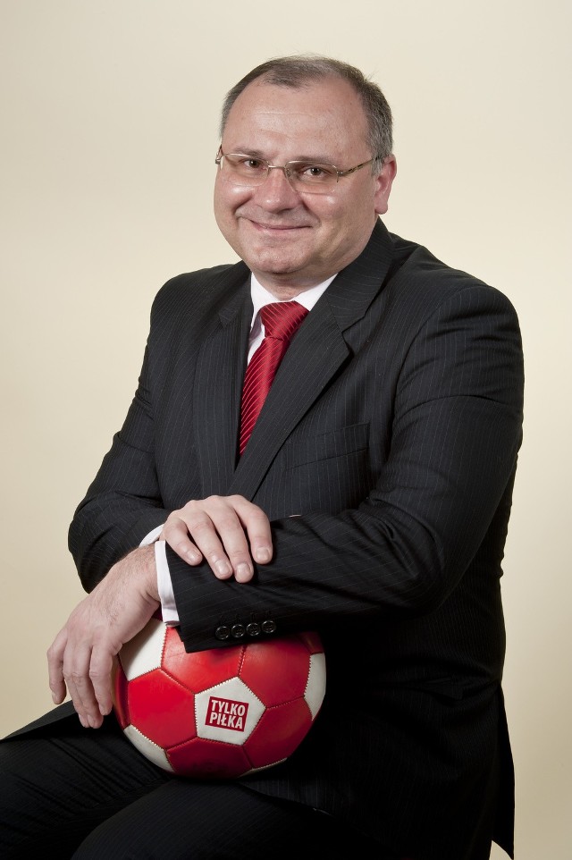 - Debiut to kolejny element procesu przekształcenia spółki - ocenia Stanisław Wedler, prezes zarządu spółki Tylko Piłka.