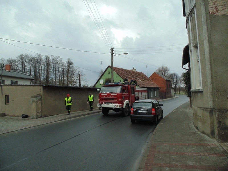 Strażacy z Konotopu polewali domy na szczęście (zdjęcia)