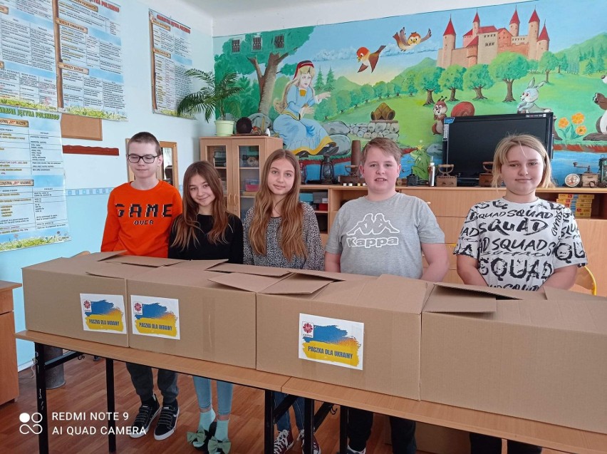 Szkoła w Kozubowie z wielkim sercem pomaga uchodźcom z Ukrainy. Zobacz zdjęcia