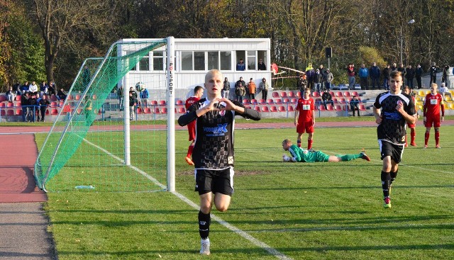 Dzięki bramce zdobytej przez Aleksandra Ślęzaka Łódzki Klub Sportowy pokonał na wyjeździe rezerwy pierwszoligowej Pogoni Siedlce.