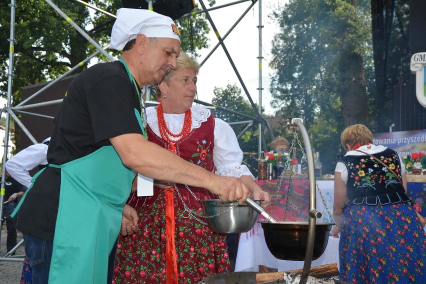 Światowy Festiwal Kwaśnicy 2016. Kulinarny pojedynek wójtów [ZDJĘCIA]