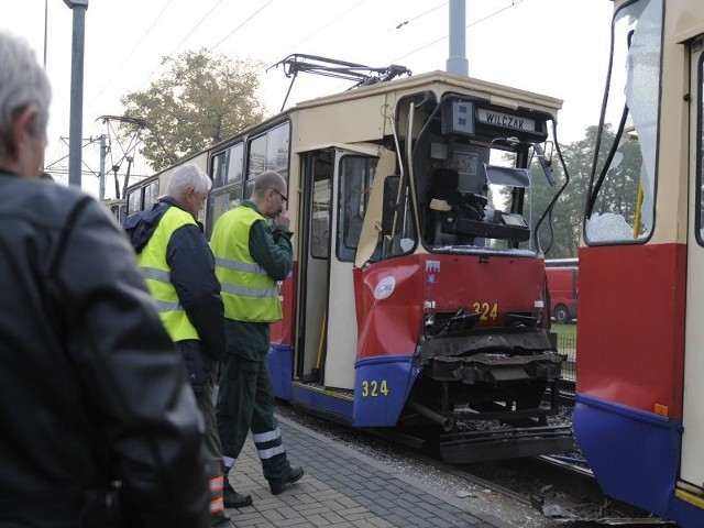 Na rondzie Fordońskim w Bydgoszczy zderzyły się z sobą dwa tramwaje