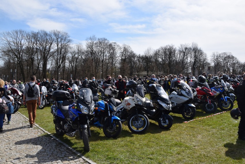 Pielgrzymka motocyklistów na Jasną Górę w Częstochowie....