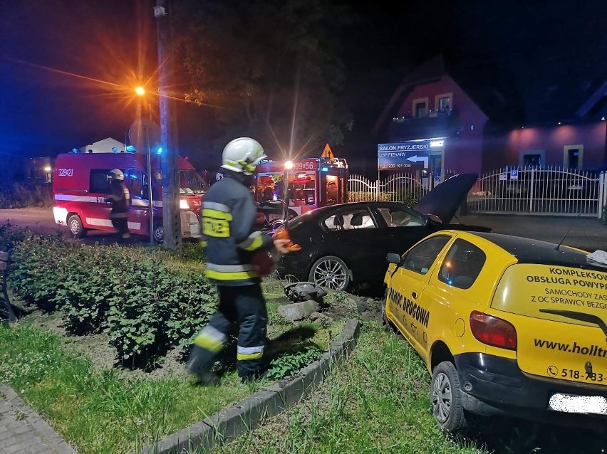 Wypadek w na pętli autobusowej w Piekarach w gminie Liszki