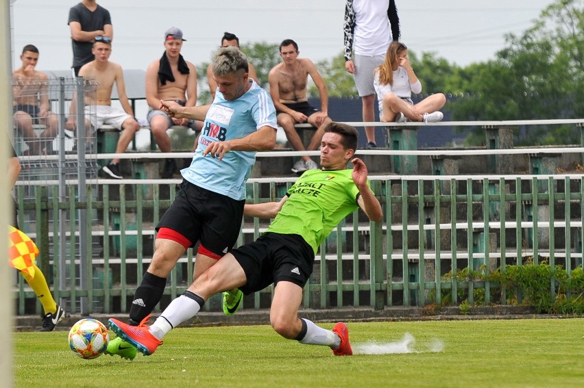 4. liga piłkarska. Skalnik Gracze - MKS Gogolin 1-2