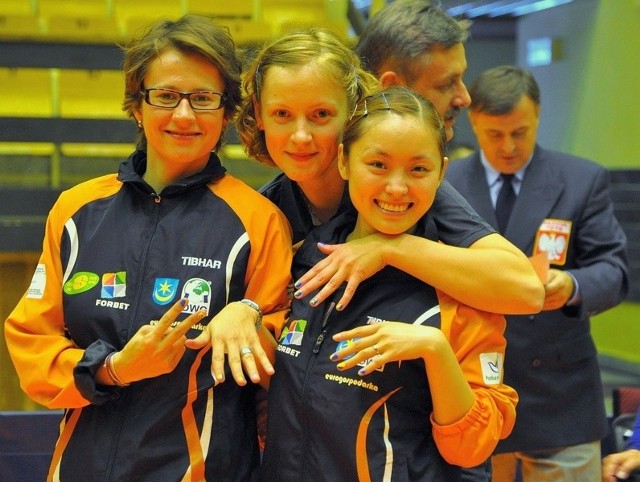Od lewej: Renata Strbikova, Kinga Stefańska i Li Qian.