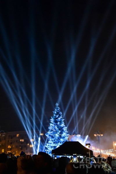 Piękna Częstochowa na święta 2017: nowe miejskie iluminacje świąteczne ZDJĘCIA