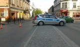 Wadowice. Staranowała hondę na parkingu i uciekła