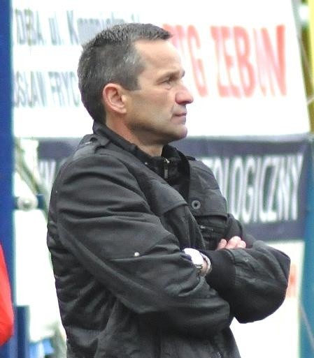 Trener Stali Nowa Dęba, Daniel Młynarczyk, sprawdził nowych piłkarzy w meczu kontrolnym z juniorami Stali Rzeszów.