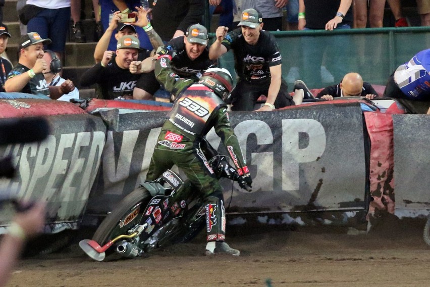 Janusz Kołodziej wygrał w sobotę Grand Prix Czech. Podium...