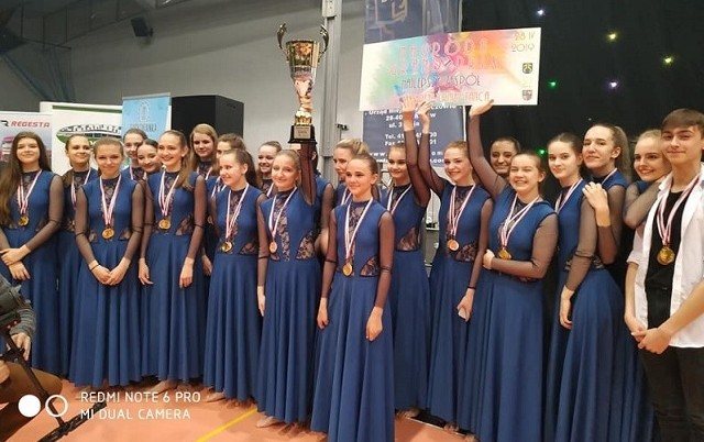 Zespół Impuls II wytańczył Grand Prix Turnieju Tańca w Pińczowie dla najlepszego zespołu.