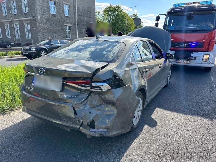 Wypadek na skrzyżowaniu ulic Luboszyckiej i Nysy Łużyckiej w...