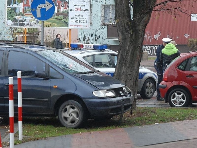 Stłuczka na ul. Hallera