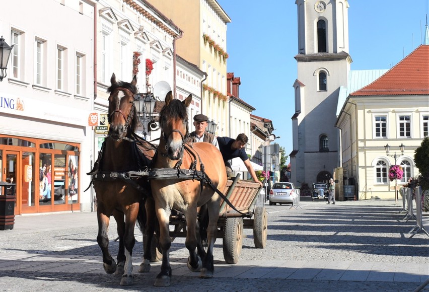 Na Rynku w Oświęcimiu rozpoczynają się zdjęcia do filmu...