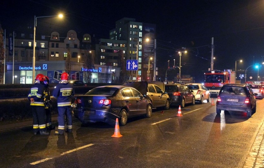 Karambol na pl. Grunwaldzkim. Sprawca był pijany