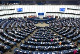 Parlament Europejski „zaniepokojony”. Będzie pilna debata ws. polskiego KPO