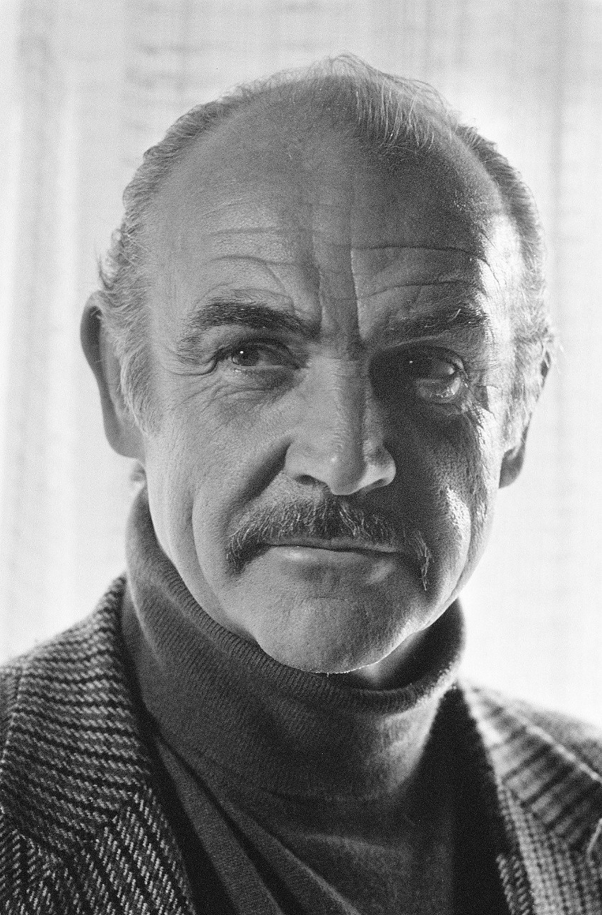 Sean Connery nie żyje. Taką informację przekazało w sobotę,...