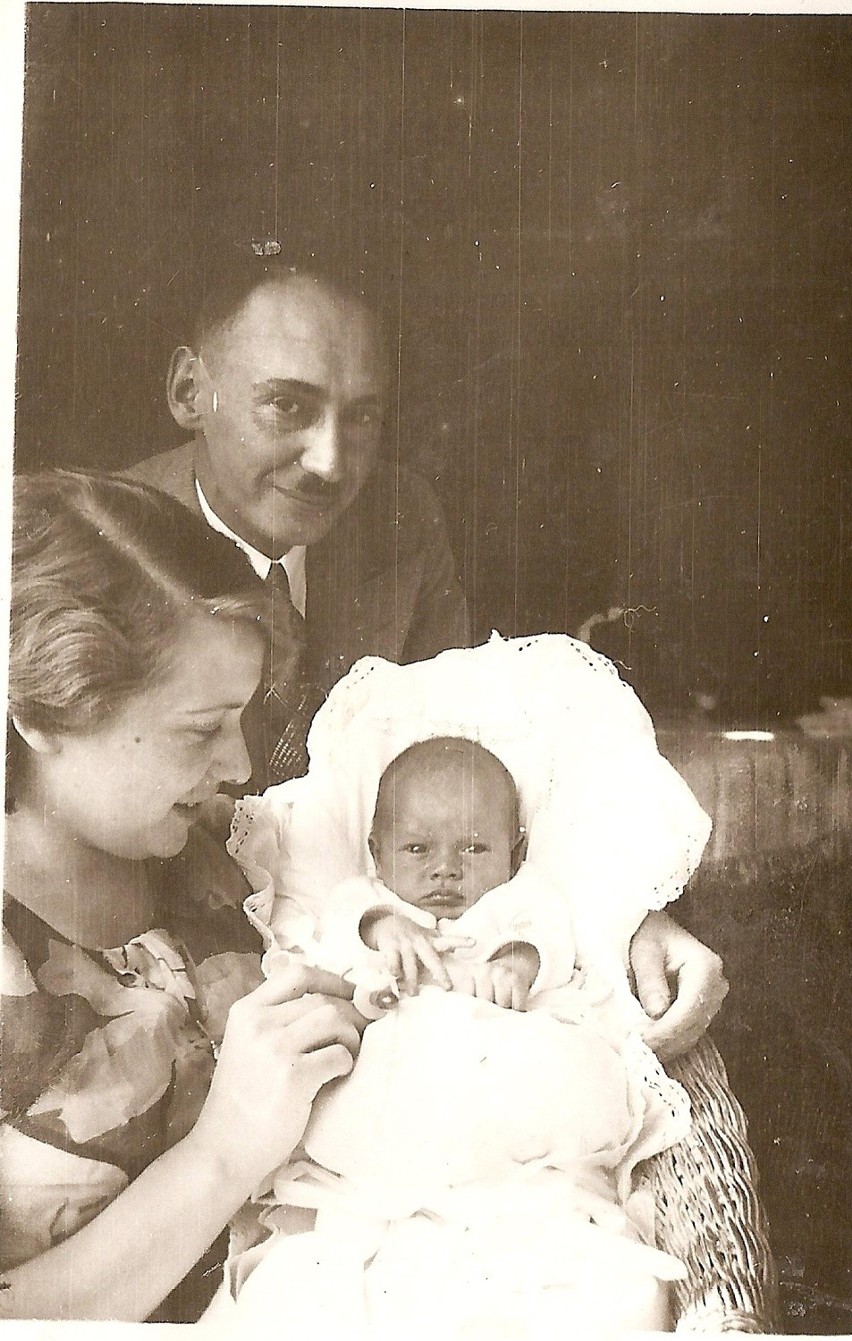 Maria i Stefan Krychowscy z Andrzejem. Rok 1936