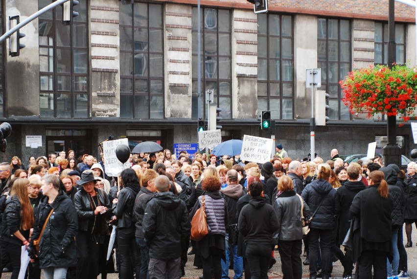 Czarny protest w Bytomiu ZDJĘCIA + WIDEO