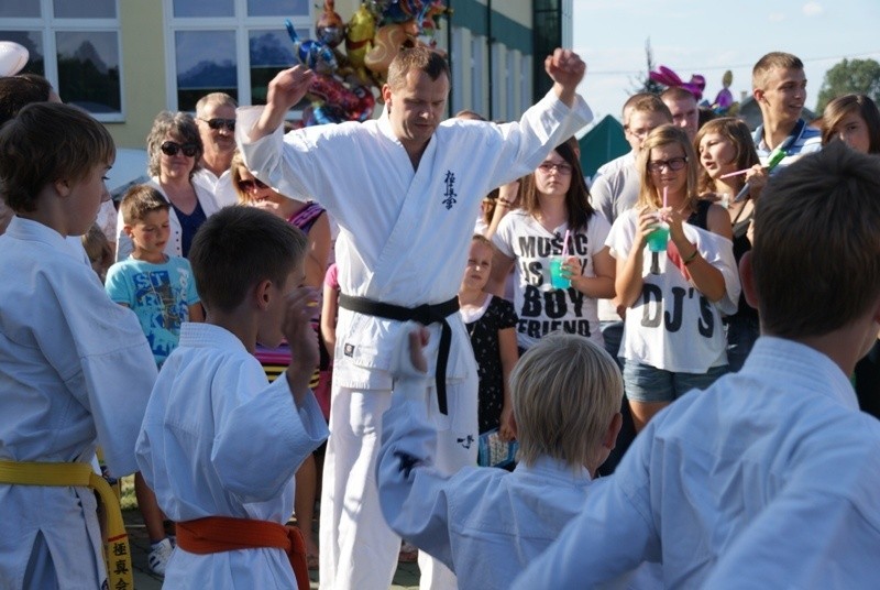 Jedną z atrakcji był pokaz karate