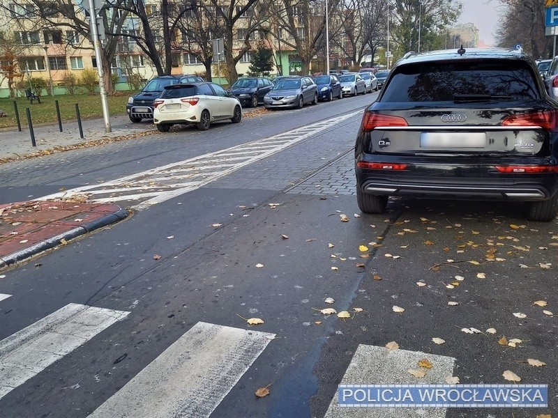 Zaparkowane audi blokowało skrzyżowanie Zielińskiego i...