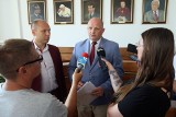 Radni PiS bronią arcybiskupa Jędraszewskiego   