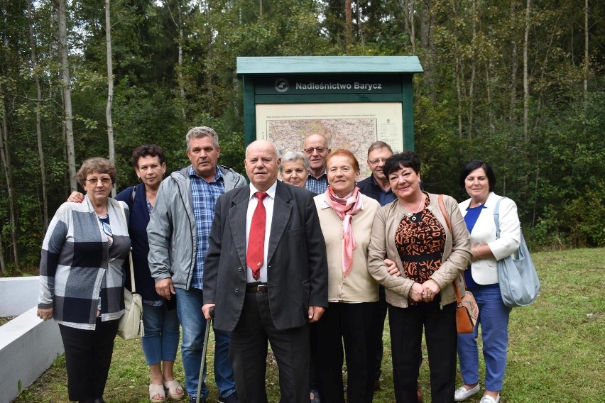 Coroczne wspominanie wysiedlonych odbyło się w Ludwinowie w gminie Gowarczów [ZDJĘCIA]