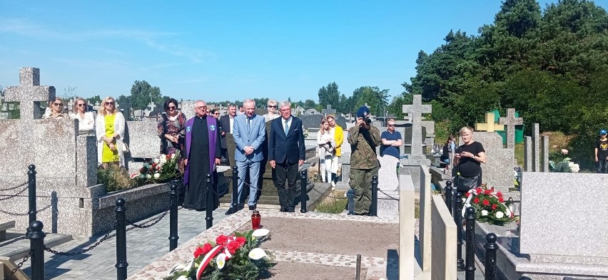 W Odrzywole mieszkańcy uczcili pamięć o żołnierzach i mieszkańcach gminy poległych w czasie bitwy we wrzesniu 1939 roku