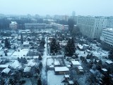 Zima w Krakowie. Spadł pierwszy śnieg, biały poranek w mieście [ZDJĘCIA]