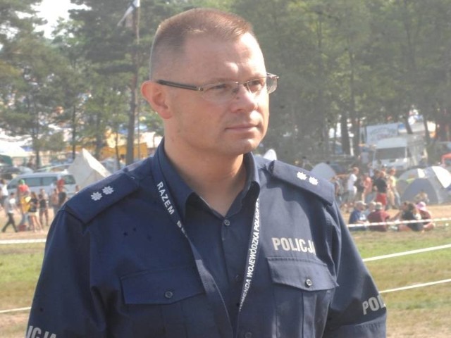 Sławomir Konieczny, rzecznik lubuskiej policji apeluje, żeby woodstockowicze uważali na siebie i pilnowali siebie nawzajem.