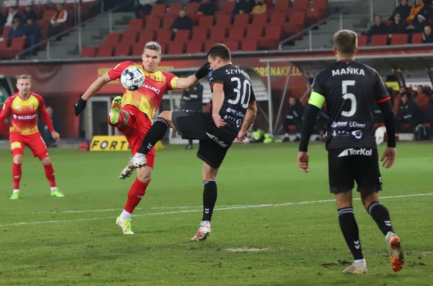 Fortuna 1 Liga. Korona Kielce po słabej grze przegrała zaległy mecz z GKS Tychy 0:1 [ZDJĘCIA]